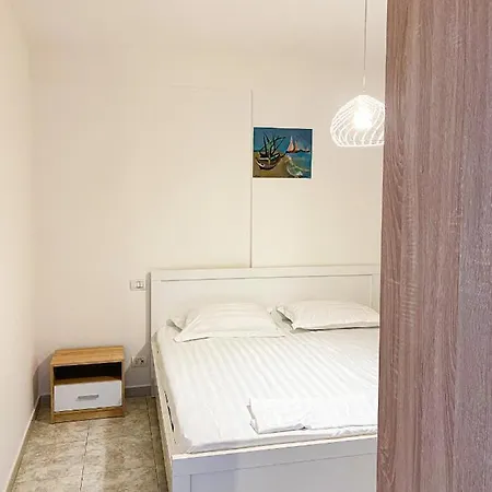 Zinas Apartment Durres Exterior photo